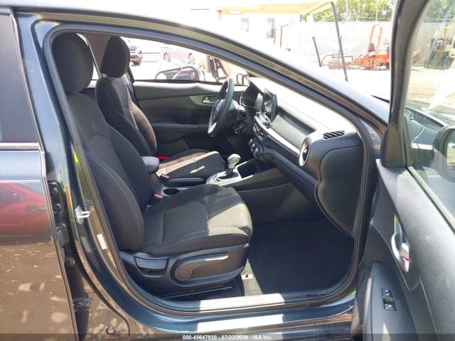 2020 KIA FORTE LXS 5