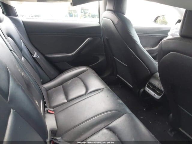 2018 TESLA MODEL 3 LONG RANGE/PERFORMANCE 8
