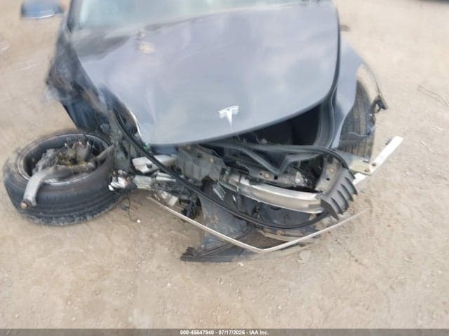 2018 TESLA MODEL 3 LONG RANGE/PERFORMANCE 10