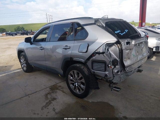 2021 TOYOTA RAV4 XLE PREMIUM 15
