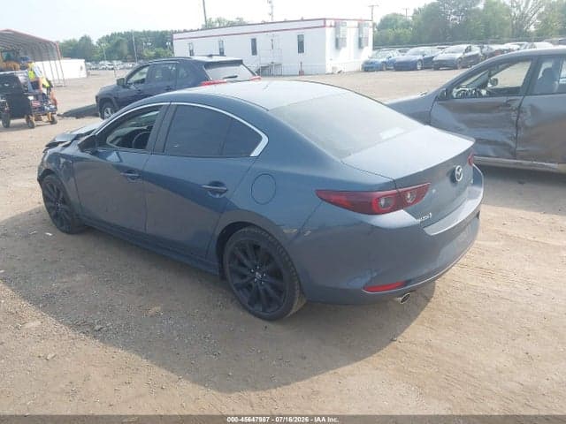 2022 MAZDA MAZDA3 CARBON EDITION 3