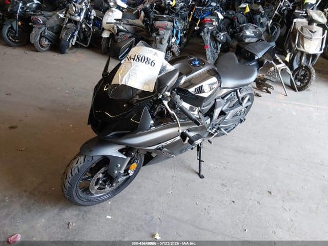 2024 YAMAHA YZFR7 2