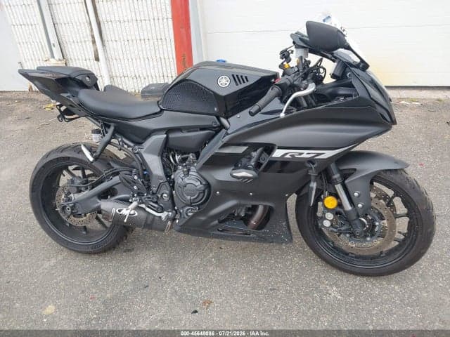 2024 YAMAHA YZFR7 8
