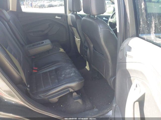 2017 FORD ESCAPE TITANIUM 8
