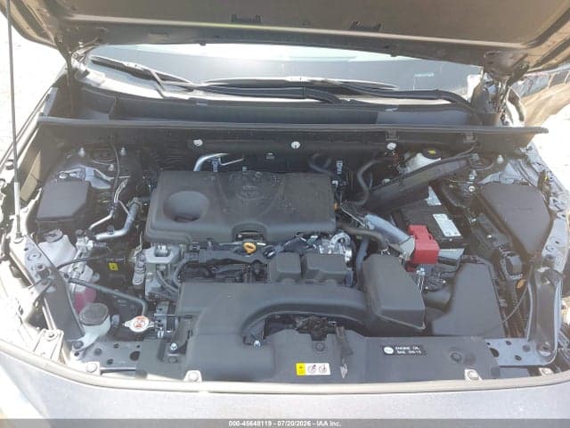 2025 TOYOTA RAV4 XLE 10