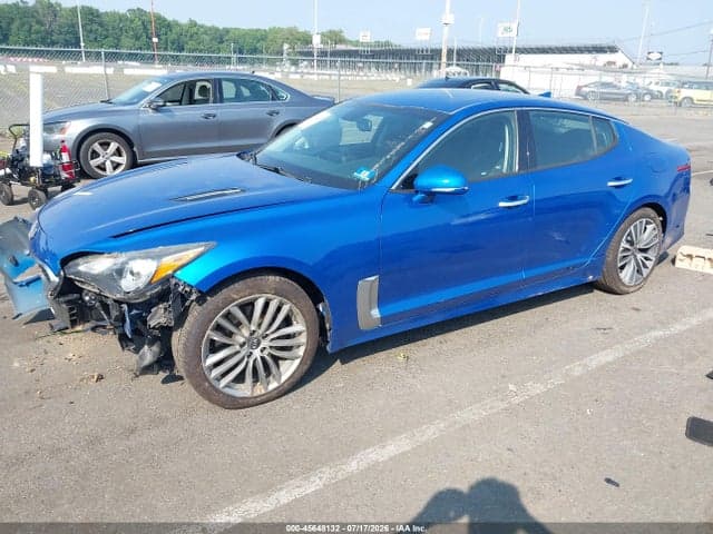 2018 KIA STINGER 2