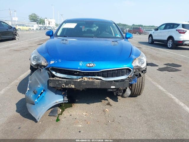 2018 KIA STINGER 12