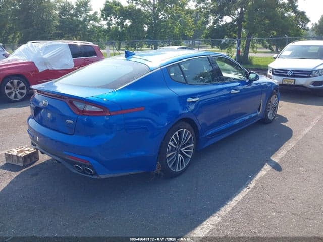 2018 KIA STINGER 4