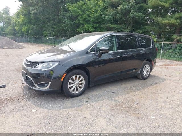 2019 CHRYSLER PACIFICA TOURING PLUS 2