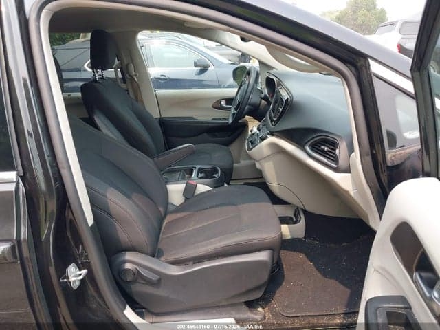 2019 CHRYSLER PACIFICA TOURING PLUS 5