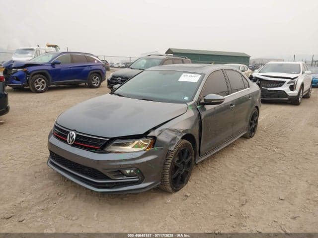 2017 VOLKSWAGEN JETTA GLI 2
