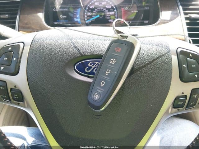 2019 FORD TAURUS LIMITED 11