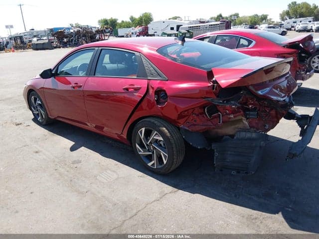 2025 HYUNDAI ELANTRA SEL SPORT 3