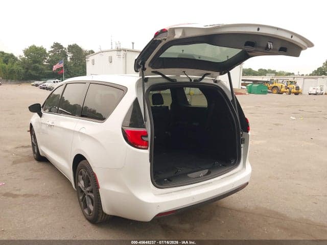 2026 CHRYSLER PACIFICA SELECT 3