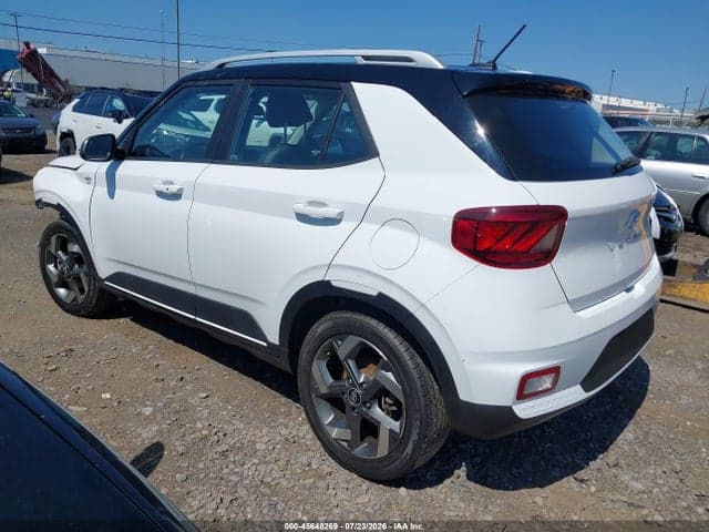 2023 HYUNDAI VENUE LIMITED 3