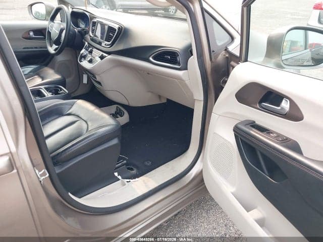 2017 CHRYSLER PACIFICA TOURING-L 5
