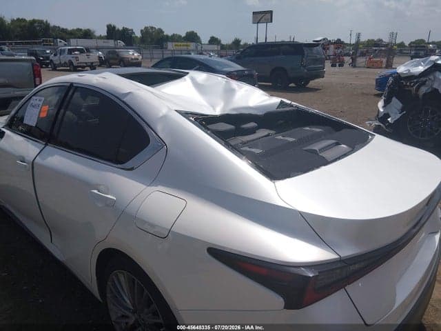 2023 LEXUS IS 300 6