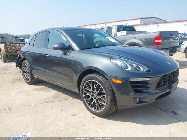 2018 PORSCHE MACAN SPORT EDITION 1