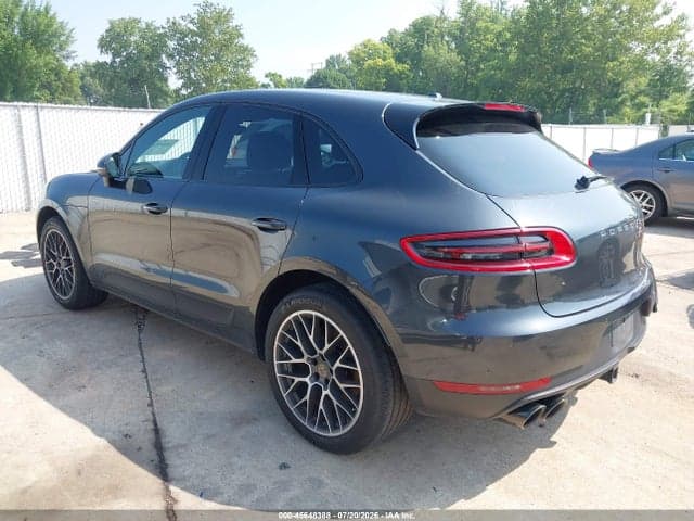 2018 PORSCHE MACAN SPORT EDITION 3