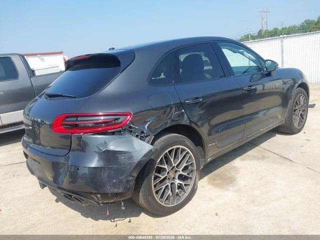 2018 PORSCHE MACAN SPORT EDITION 4