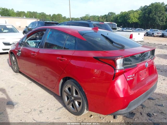 2019 TOYOTA PRIUS XLE 3