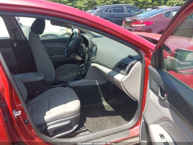 2018 HYUNDAI ELANTRA SEL 5