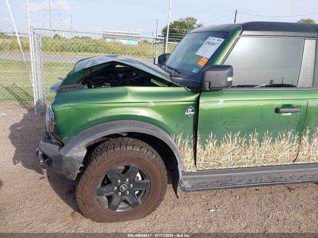2025 FORD BRONCO OUTER BANKS 6