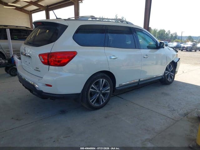 2017 NISSAN PATHFINDER PLATINUM/S/SL/SV 4