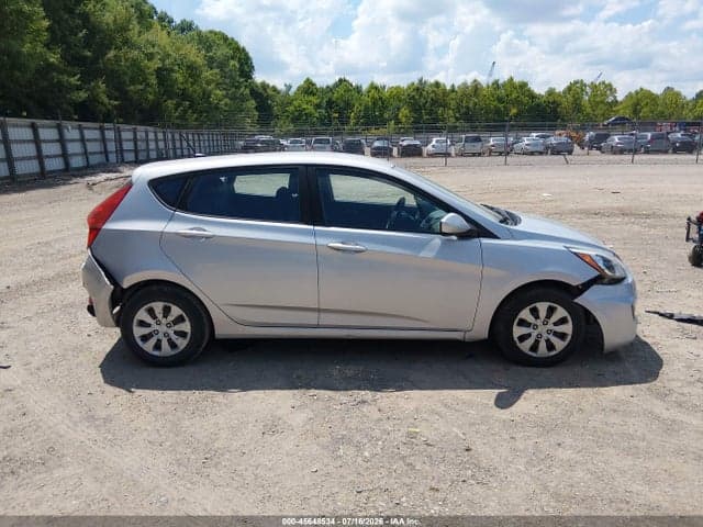 2017 HYUNDAI ACCENT SE 13