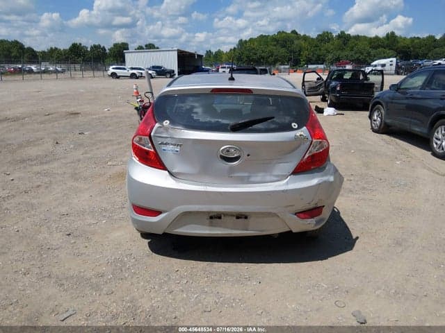 2017 HYUNDAI ACCENT SE 16