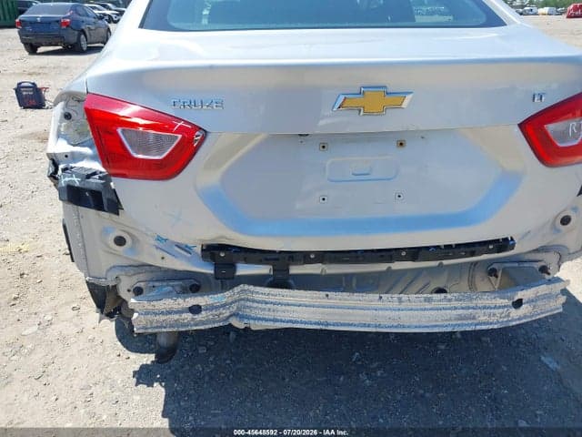 2017 CHEVROLET CRUZE LT AUTO 6