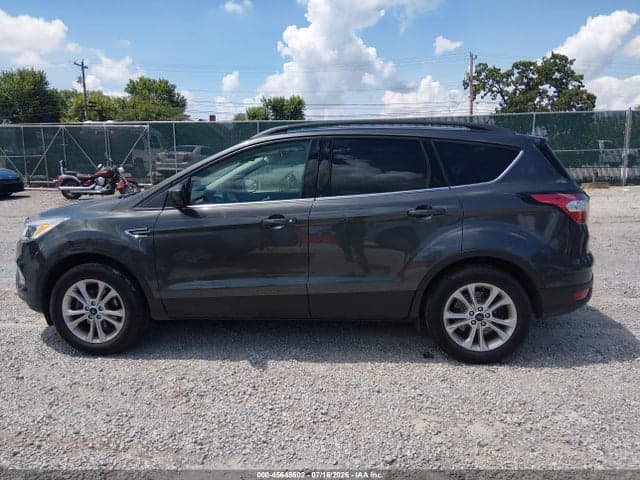 2018 FORD ESCAPE SE 13