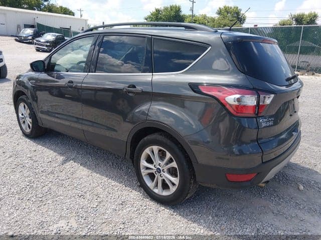 2018 FORD ESCAPE SE 3