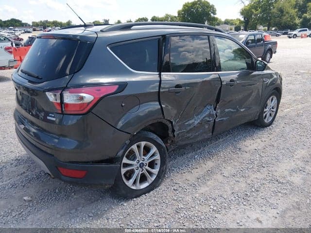 2018 FORD ESCAPE SE 4