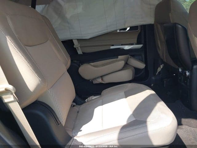 2022 FORD EXPLORER XLT 8