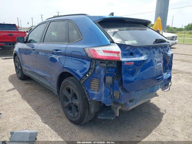 2022 FORD EDGE SE 3