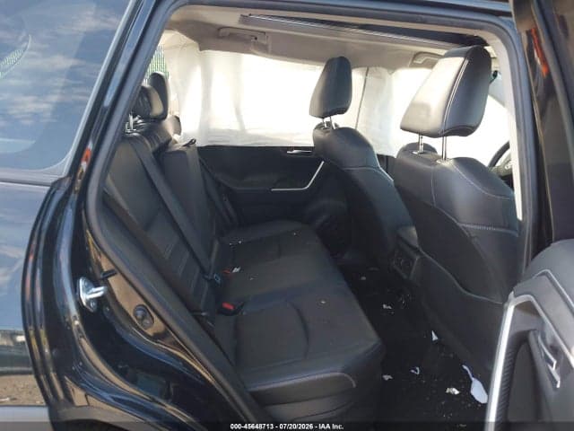 2020 TOYOTA RAV4 HYBRID LIMITED 8