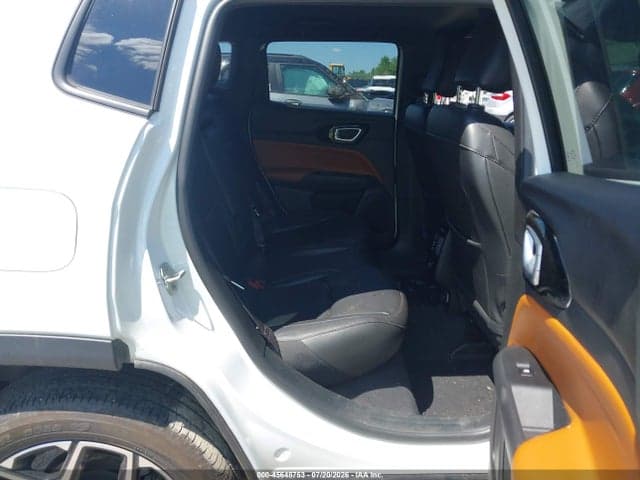 2024 JEEP COMPASS LIMITED 4X4 8