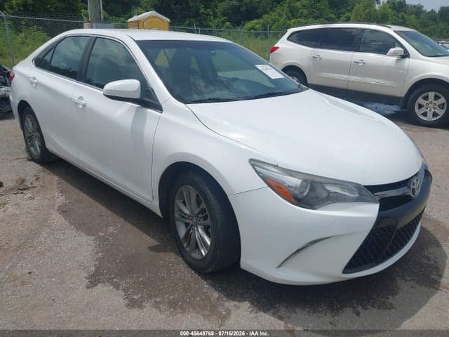 2017 TOYOTA CAMRY SE - 1