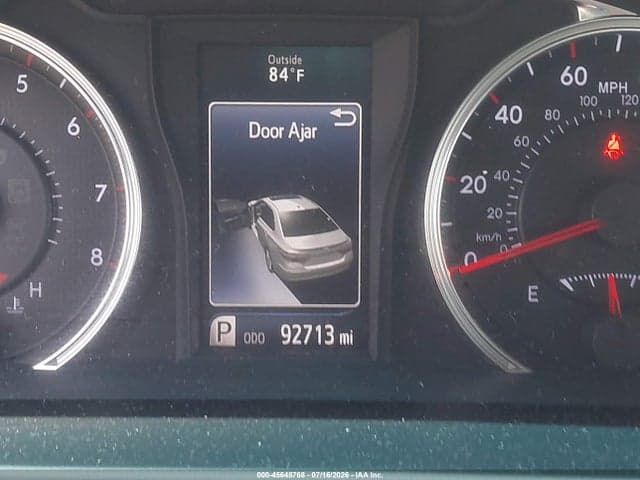 2017 TOYOTA CAMRY SE 15