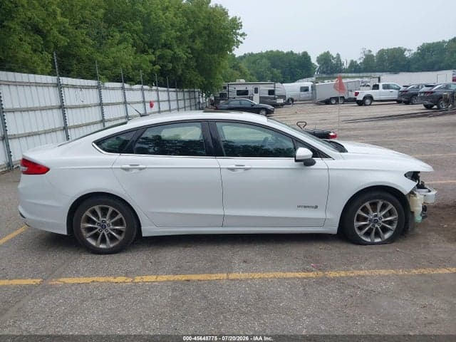 2017 FORD FUSION HYBRID SE 13