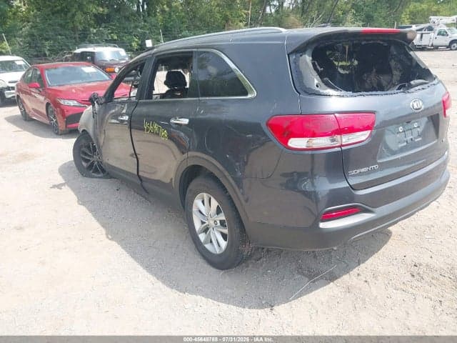 2017 KIA SORENTO 2.4L LX 3