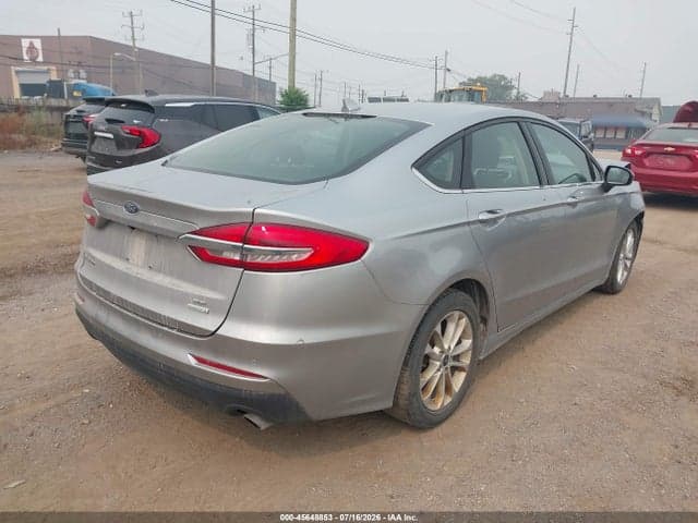 2020 FORD FUSION SE 4