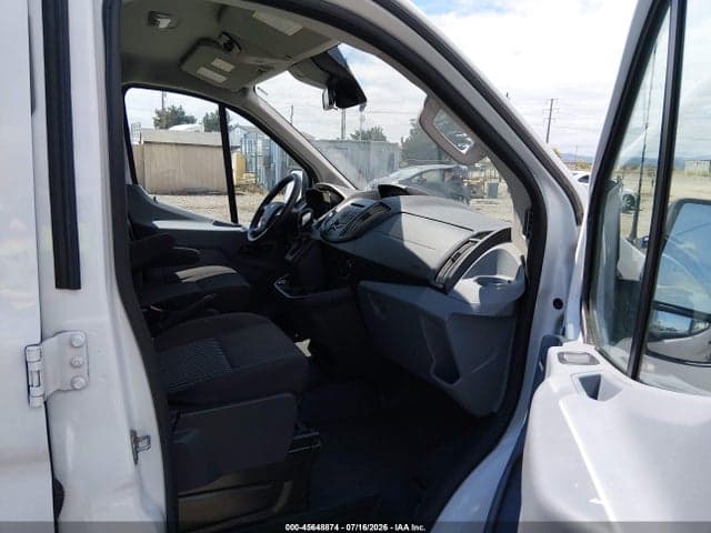2019 FORD TRANSIT-150 XL 5