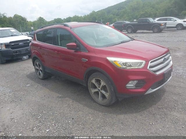 2017 FORD ESCAPE SE - 1