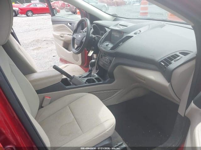 2017 FORD ESCAPE SE 5