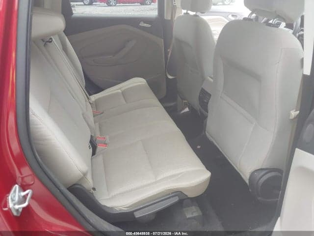 2017 FORD ESCAPE SE 8
