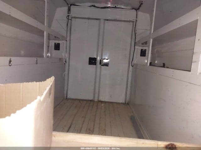 2019 GMC SAVANA CUTAWAY WORK VAN 6