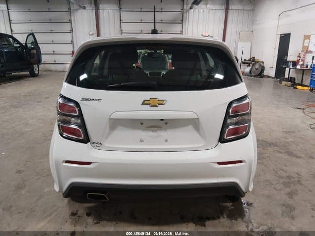 2017 CHEVROLET SONIC LT AUTO 17