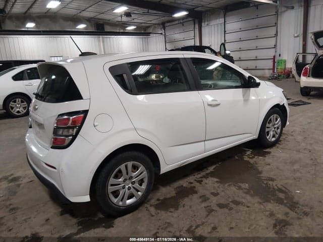 2017 CHEVROLET SONIC LT AUTO 4